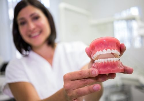 Loose dentures Image